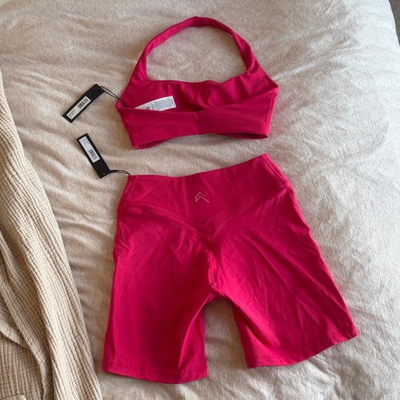 Oner Active berry bloom easylift everyday minimal halter bralette - Picture 4 of 5